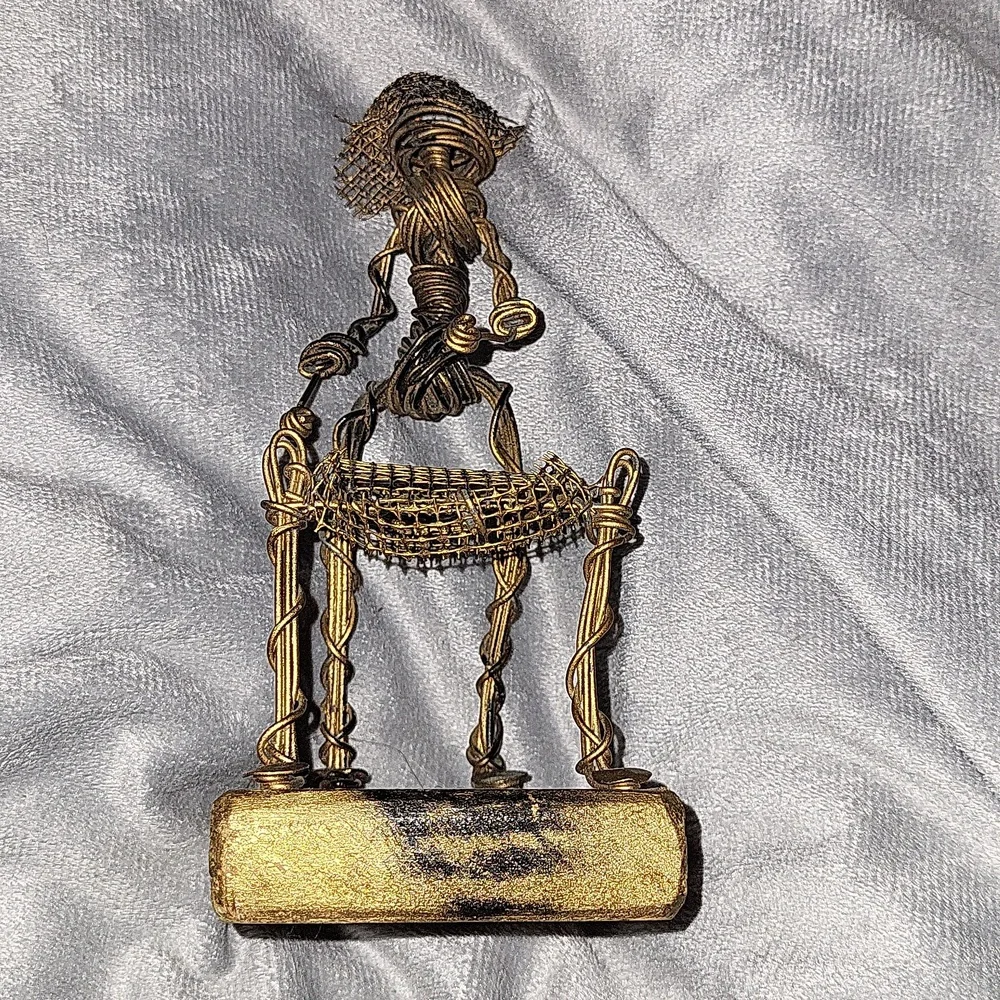 BRUTALIST Metal Wire Sculpture Figure drummer